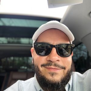 Meet your Posher, Antonio